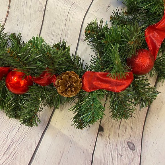 Christmas fireplace Garland Bow Pine cones 9 feet RED - Picture 5 of 6